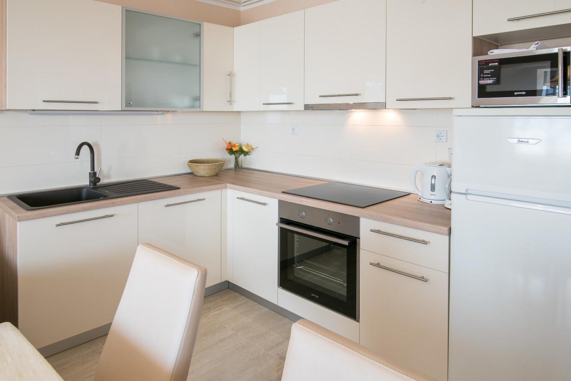 Apartments Villa Ana Krk Town Bilik gambar