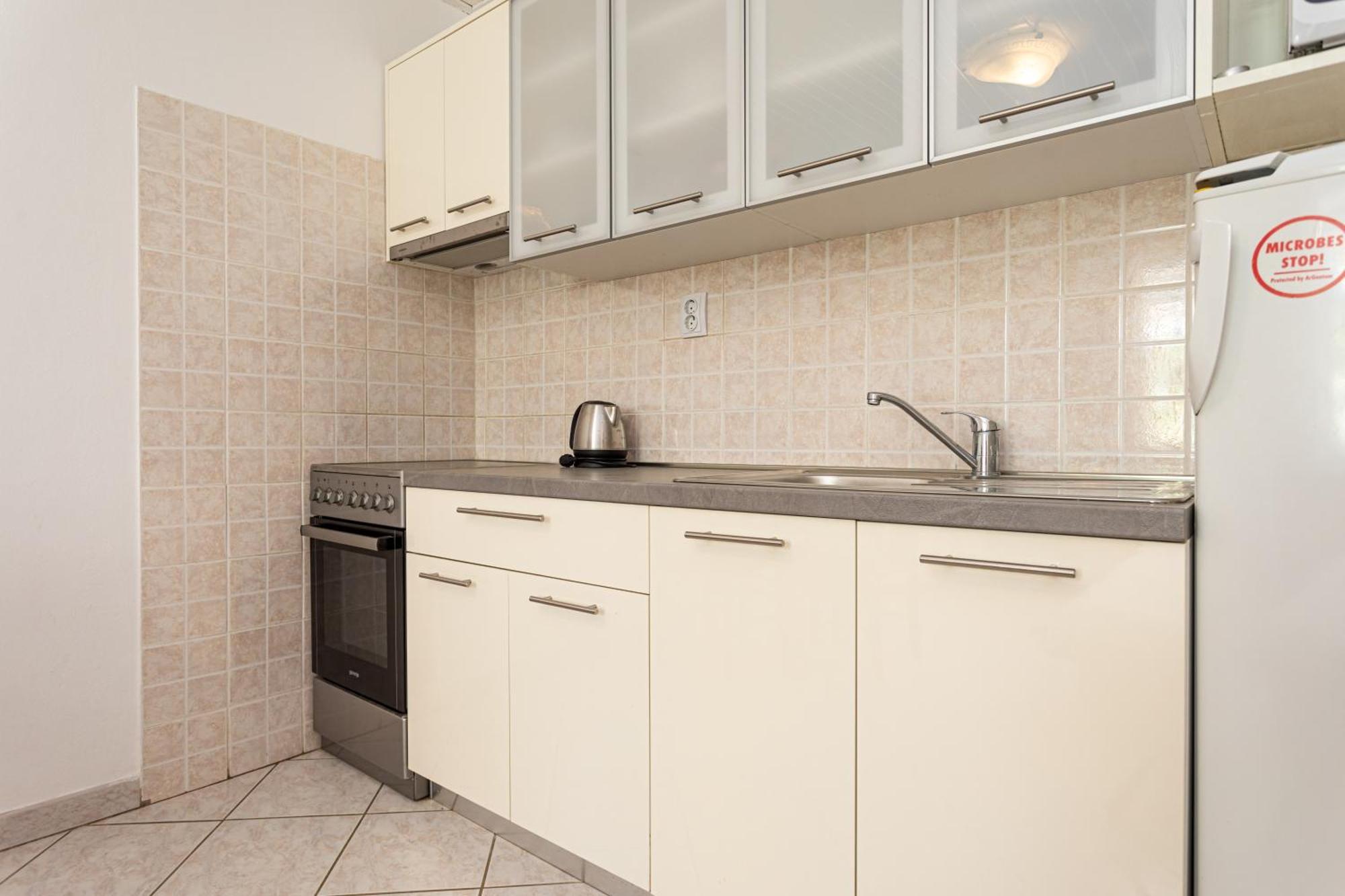 Apartments Villa Ana Krk Town Bilik gambar