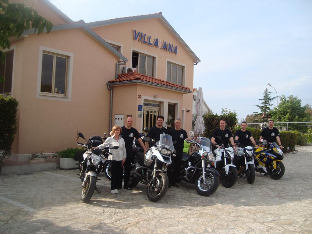 Apartments Villa Ana Krk Town Luaran gambar